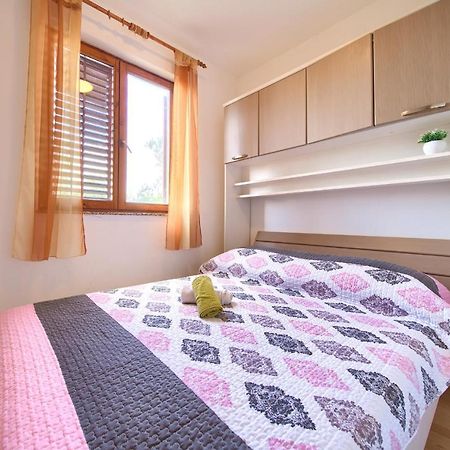 Rasopasno Apartment With Terrace And Private Parking Esterno foto