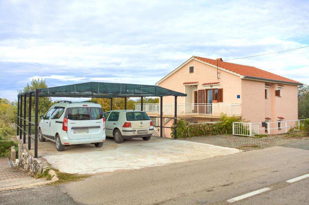 Rasopasno Apartment With Terrace And Private Parking Esterno foto