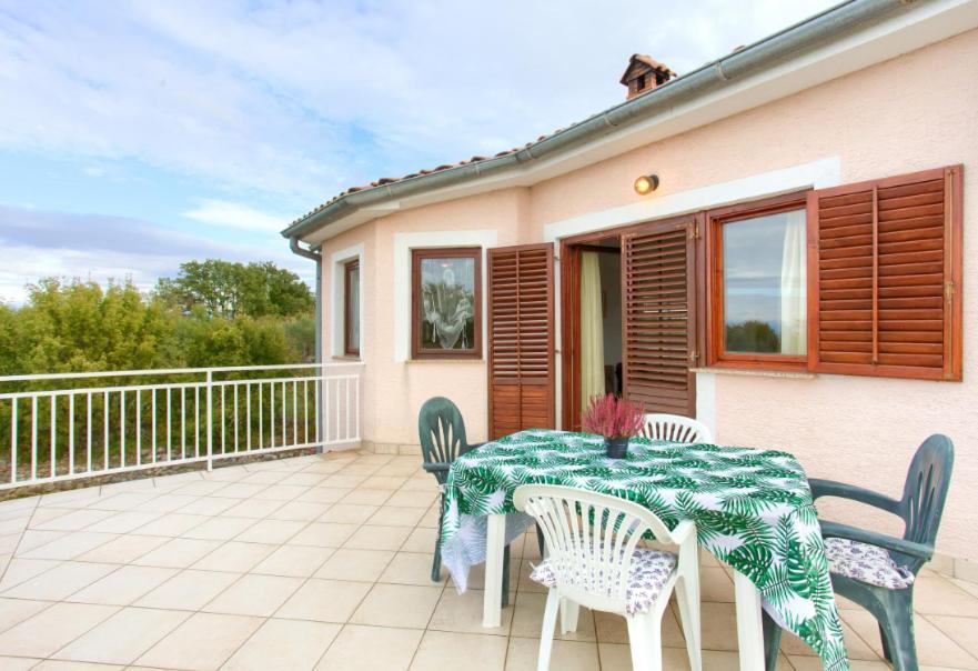 Rasopasno Apartment With Terrace And Private Parking Esterno foto