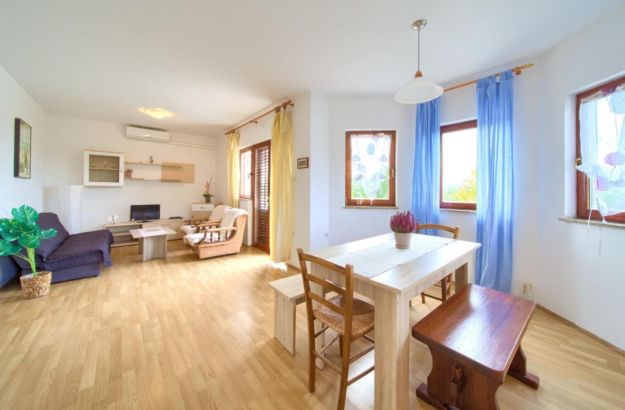 Rasopasno Apartment With Terrace And Private Parking Esterno foto