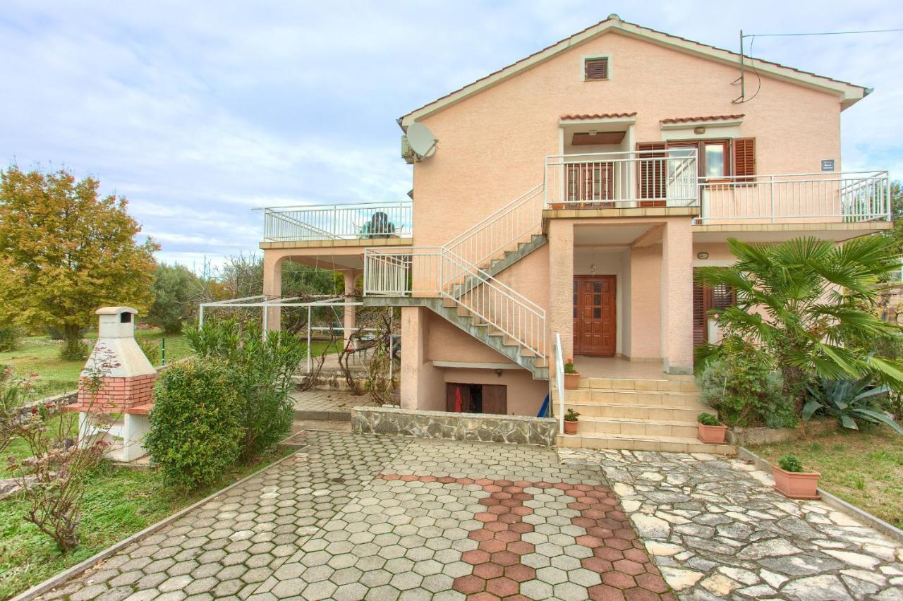 Rasopasno Apartment With Terrace And Private Parking Esterno foto