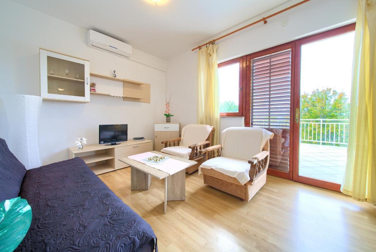 Rasopasno Apartment With Terrace And Private Parking Esterno foto